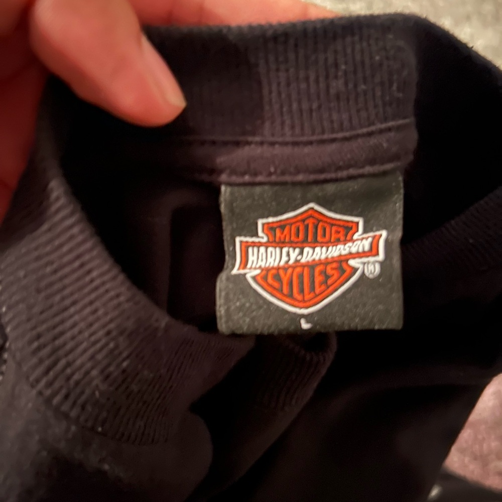 Harley-Davidson Black Long Sleeve Tee with Graphic Design - Picture 8 of 8